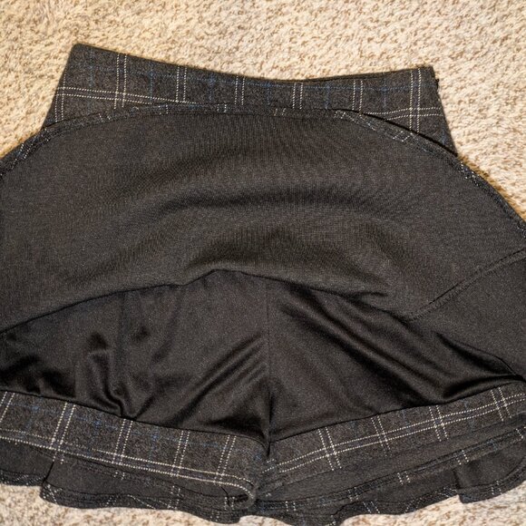 Xinxinjia Plaid Lined‎ mini skirt, Size S - Picture 4 of 4